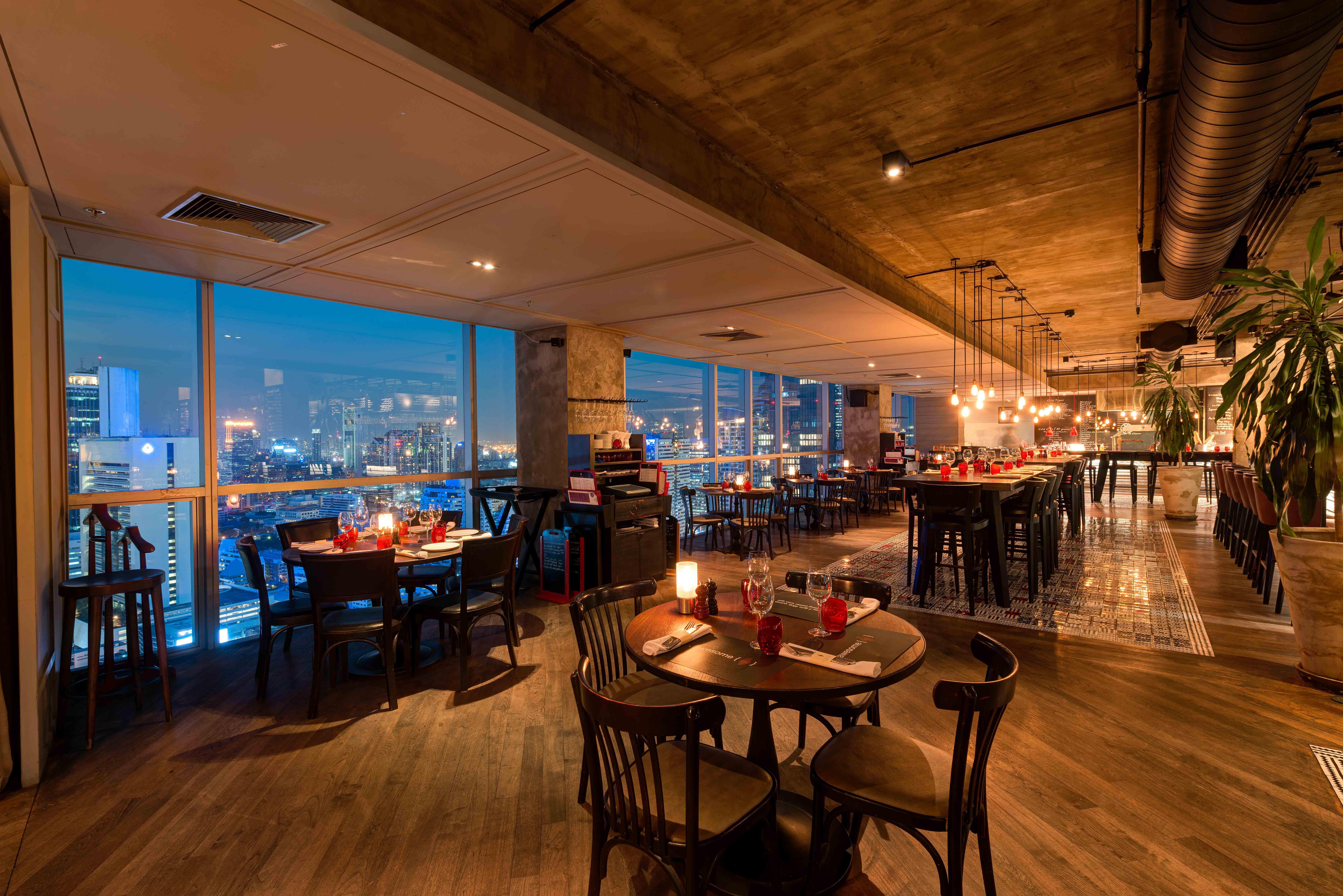 Pullman Bangkok Hotel G Extérieur photo The 39th Restaurant